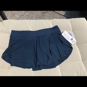 Lululemon Pacesetter skirt size 10